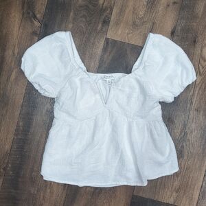Elegant White Puff Sleeve Blouse